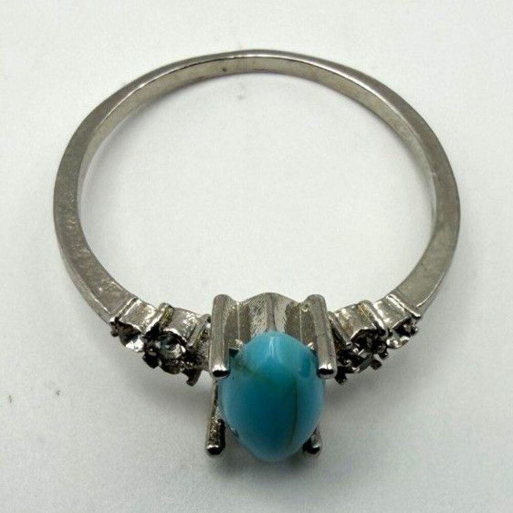 Turquoise Color Oval Ring Size 9.5 Clear Rhinestone Silver Tone Cocktail